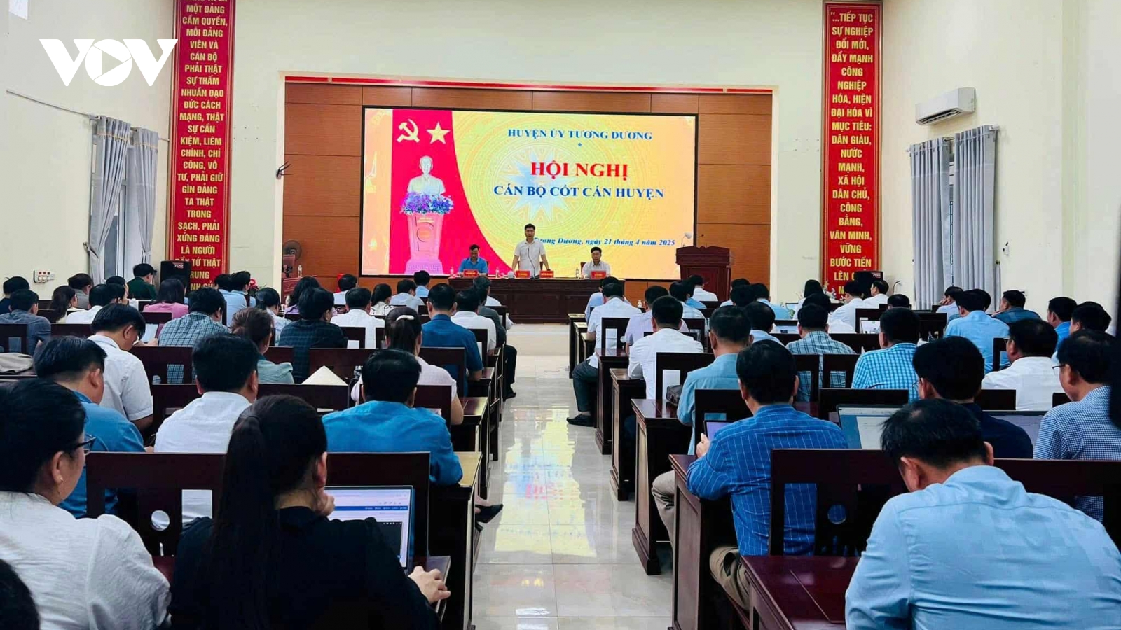 Huyện rộng nhất Việt Nam họp gấp, bỏ đặt tên xã theo phương án đánh số thứ tự